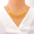 dainty-lined-shiny-drop-diamond-18k-gold-necklace-set