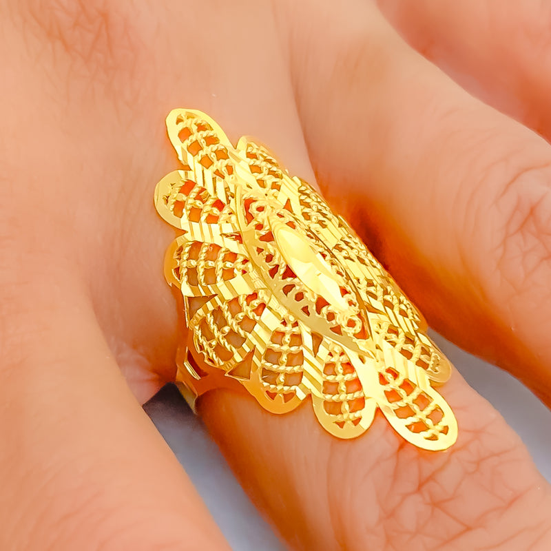 Opulent Refined Charming 21k Gold Ring 