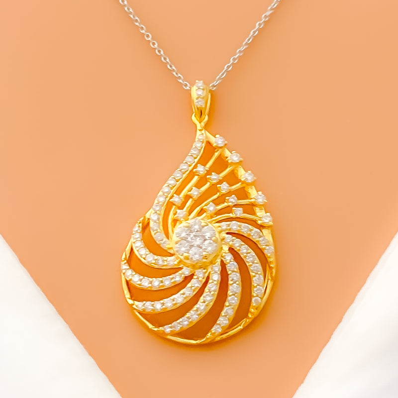 graceful-paisley-drop-diamond-18k-gold-pendant