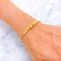 shimmering-vibrant-22k-gold-bangle-bracelet