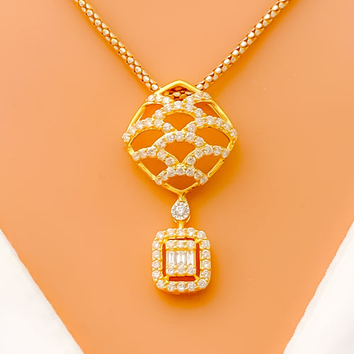 impeccable-dangling-diamond-18k-gold-pendant