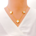 three-clover-mother-of-pearl-21k-gold-necklace-set