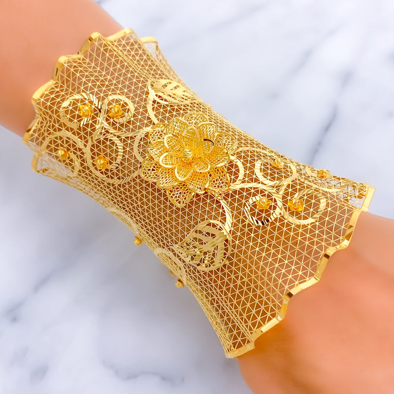 Impressive Netted Floral Vine 21K Gold Bangle Bracelet