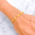 graceful-jazzy-22k-gold-bracelet