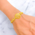 opulent-round-22k-gold-bracelet