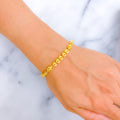 tasteful-dazzling-22k-gold-bracelet