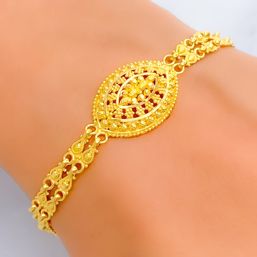 vibrant-elegant-22k-gold-bracelet