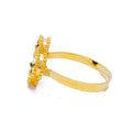 Trendy Malachite 21K Gold Clover Ring