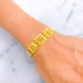 grand-shimmering-22k-gold-bracelet