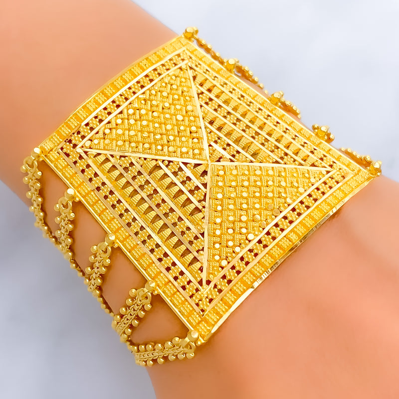 majestic-royal-22k-gold-bracelet