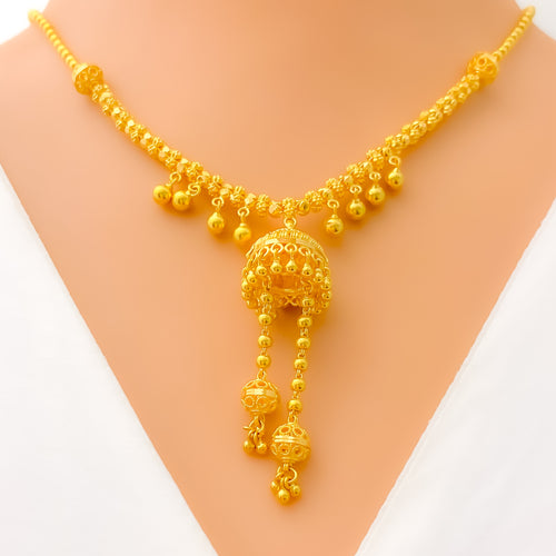flowing-ornate-22k-gold-necklace-set