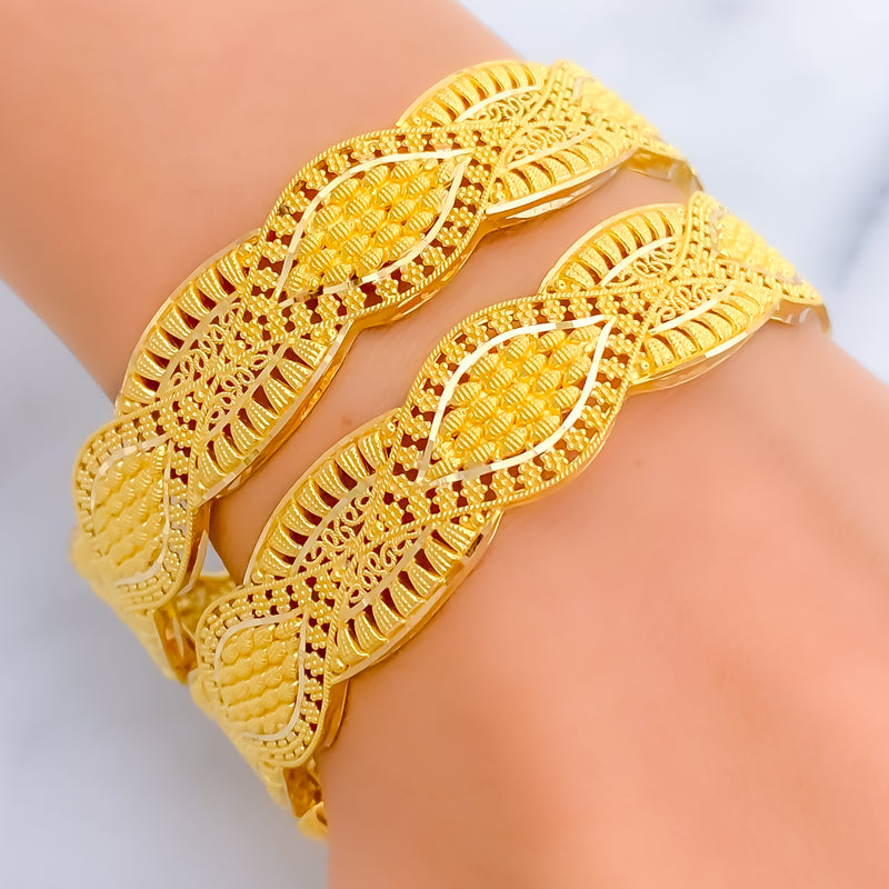 Checkered Leaf Adorned 22k Gold Bangle Pair 