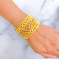 Grandiose Checkered Flower 22k Gold Screw Bangle 