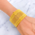 Grandiose Checkered Flower 22k Gold Screw Bangle 