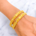 extravagant-leaf-adorned-21k-gold-bangles