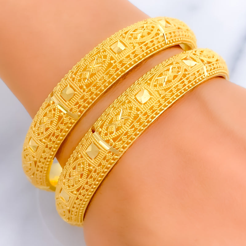 intricate-ornamental-21k-gold-netted-bangles