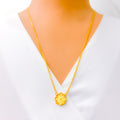Decorative Floral 21k Gold Striped Necklace 