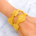 Golden Elegant Netted 21k Gold Bangles