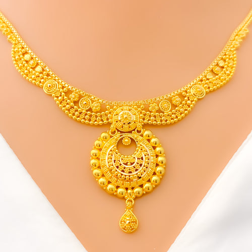 Lovely Laced 22k Gold Necklace Set 