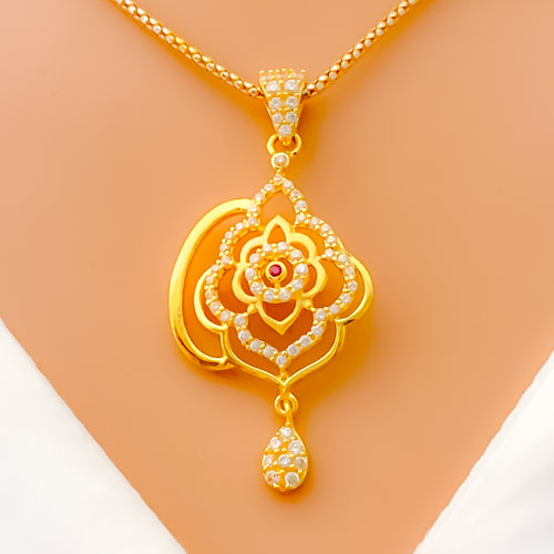 decorative-jazzy-22k-gold-cz-pendant