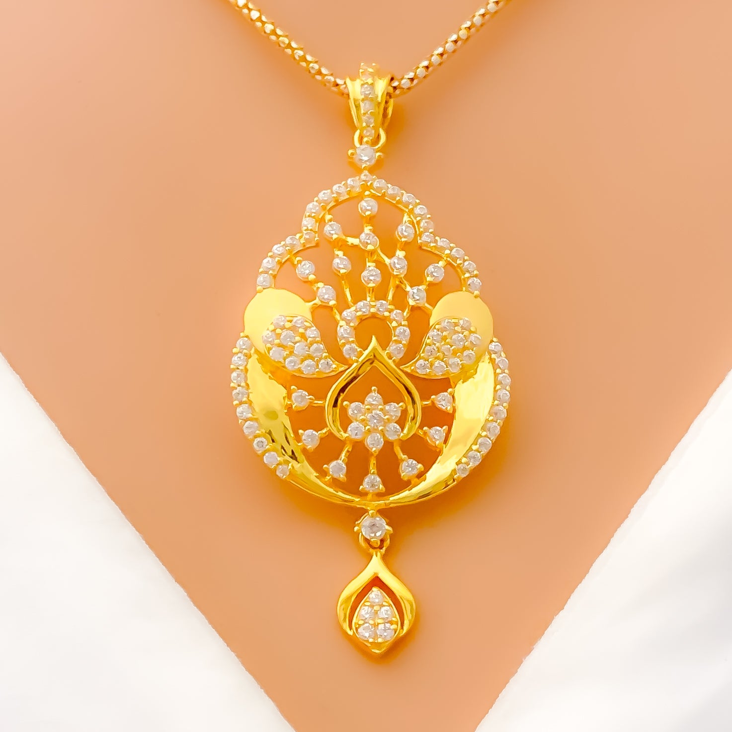 Twinkling Detailed 22k Gold CZ Pendant – Andaaz Jewelers