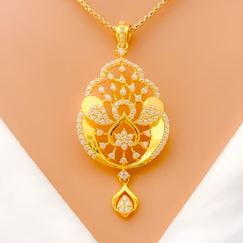 twinkling-detailed-22k-gold-cz-pendant