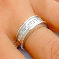 versatile-white-gold-diamond-18k-gold-ring