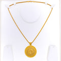 sophisticated-festive-22k-gold-pendant