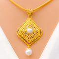 tasteful-palatial-22k-gold-pearl-pendant