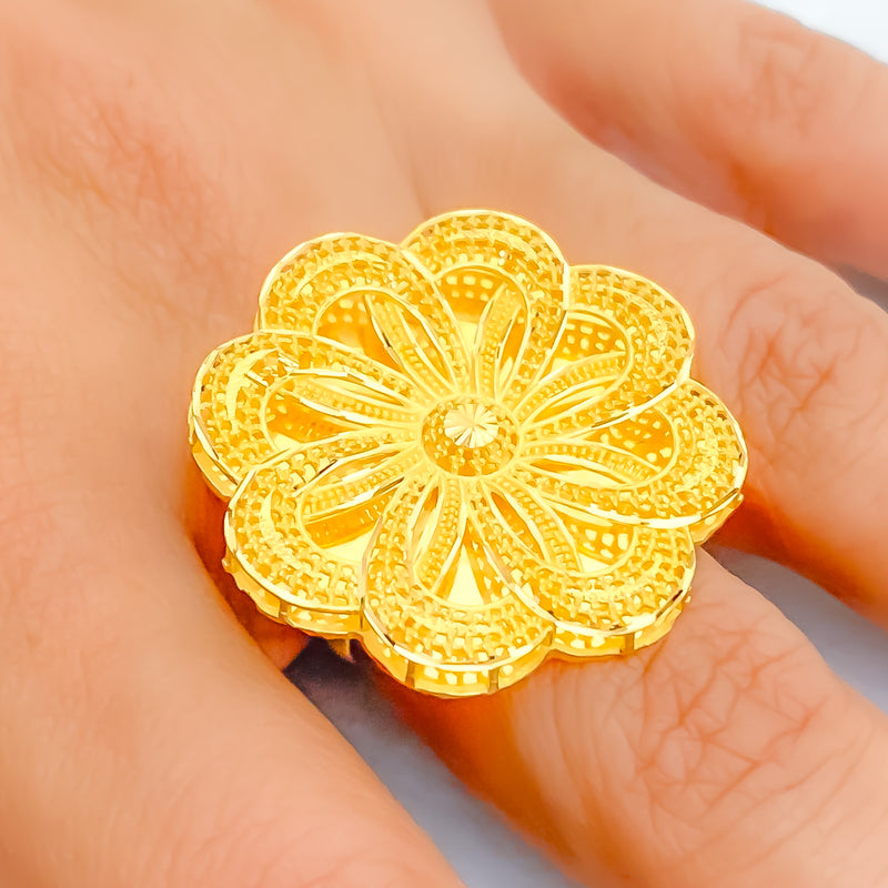 Beautiful Flower 21k Gold Ring