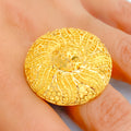 Attractive Fine 21k Gold Ring