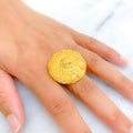 Attractive Fine 21k Gold Ring