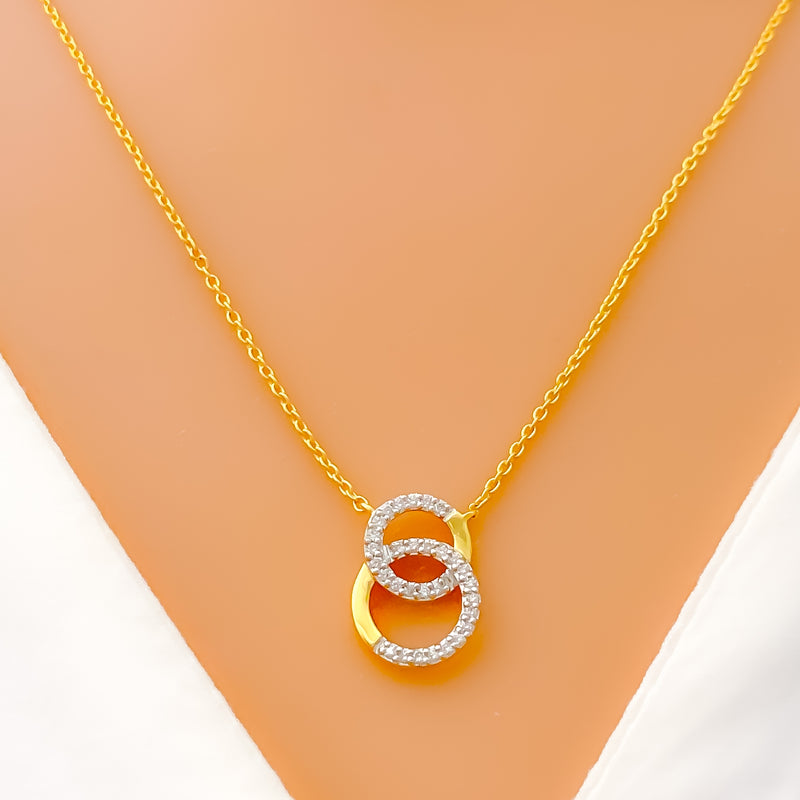 Sophisticated Sparkling Diamond + 18k Gold Necklace 