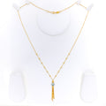 Sleek Lined 21k Gold Necklace 