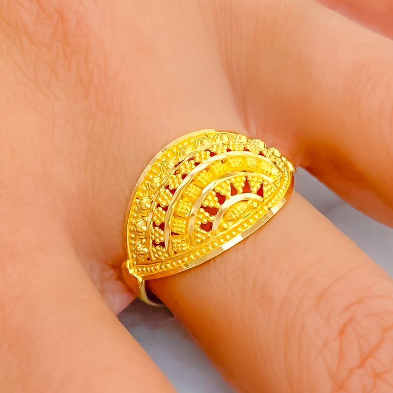 dainty-versatile-22k-gold-ring