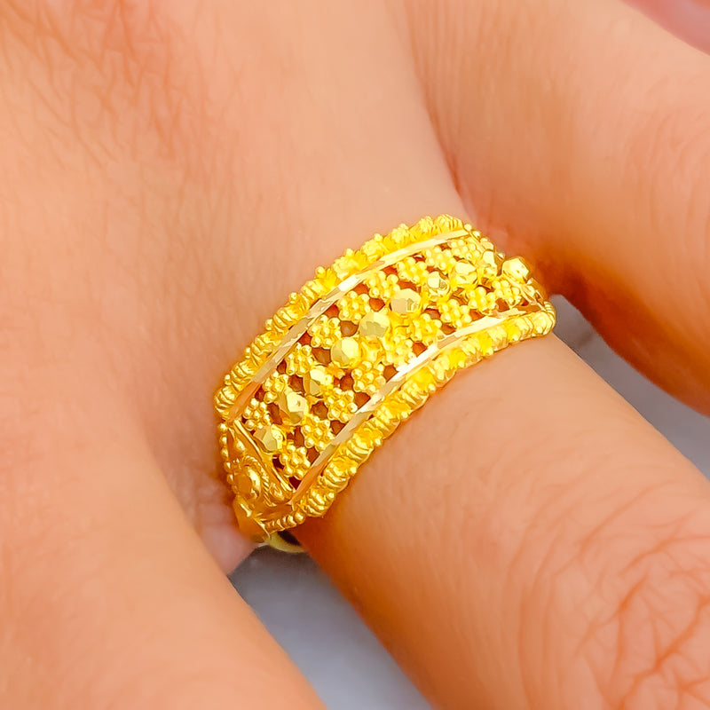 medium-engraved-22k-gold-ring