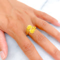 sparkling-jazzy-22k-gold-ring