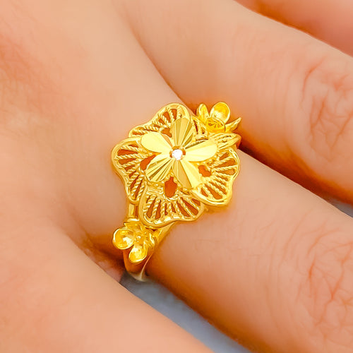 22k-gold-stunning-striped-flower-cz-ring