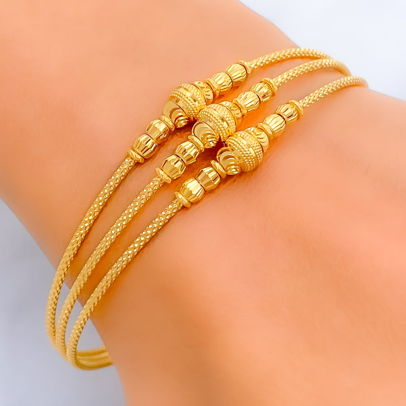 Stylish Brilliant 22k Gold Bangle Bracelet