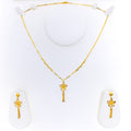 attractive-shimmering-22k-gold-necklace-set