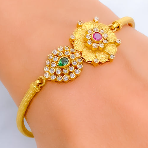 majestic-flower-22k-gold-antique-bangle-bracelet