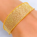 dazzling-fashionable-21k-statement-bangle-bracelet