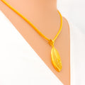 Rich Oval 22K Gold Pendant Set