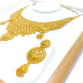 extravagant-crescent-drop-22k-gold-necklace-set