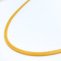 sleek-high-finish-22k-gold-necklace