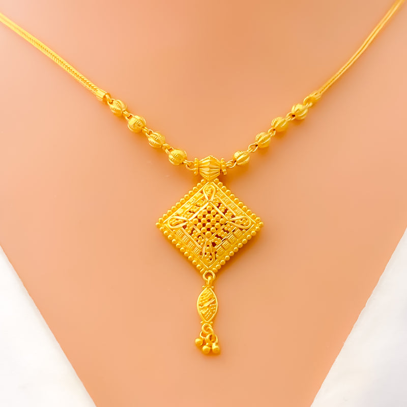 Ritzy Beaded Square 22k Gold Necklace Set