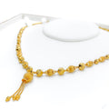 classic-dangling-22k-gold-necklace