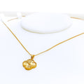 Radiant Ornate 21k Gold Clover Pendant W/Chain 