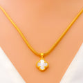 Pearlescent 21k Gold Clover Pendant Set W/Ring 