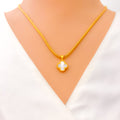 Pearlescent 21k Gold Clover Pendant Set W/Ring 